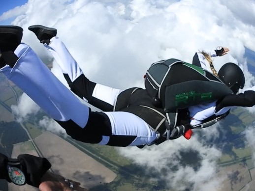 skydiving-student-and-coach-in-free-fall.jpeg